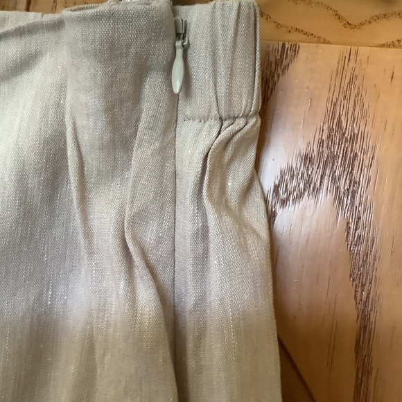 JJILL Beige Linen Pants - with side buttons at the ankles...so cute! - Picture 2 of 4